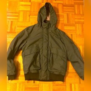Men’s green bomber jacket
